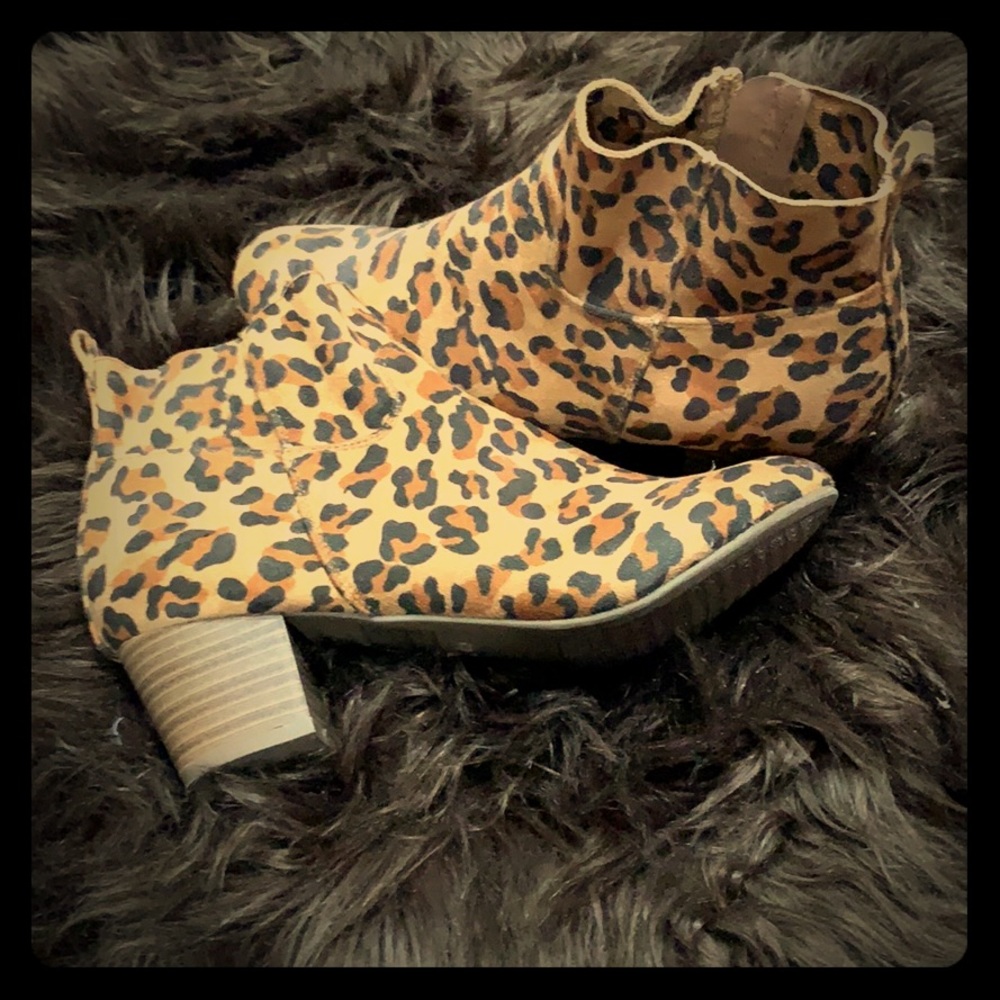 Cheetah booties